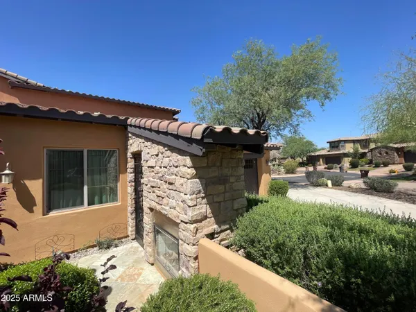 $2,850 | 12035 West Red Hawk Drive, Peoria, AZ 85383