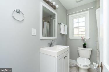 2700 East Joppa Road Baltimore, MD 21234 - Photo 26 of 52 luxury first floor full bath