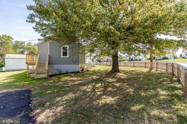 2700 East Joppa Road Baltimore, MD 21234 - Photo 40 of 52 side and rear view of home from Harding Ave,