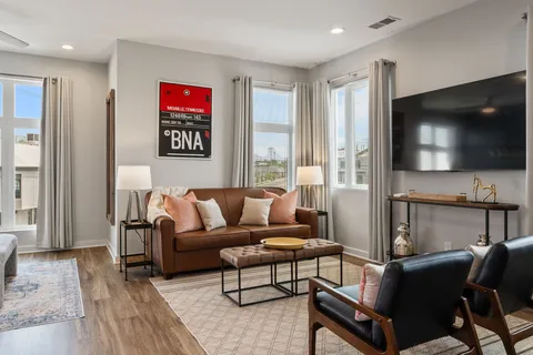 $389,900 | 1505 54th Avenue North, Unit 302, Nashville, TN 37209