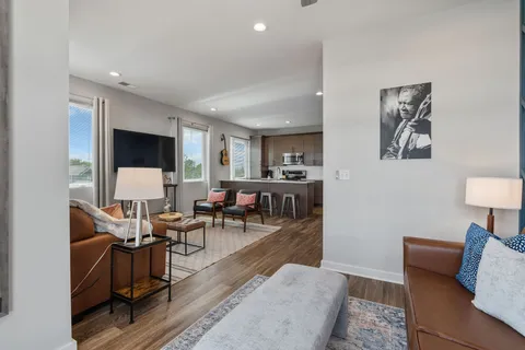 $389,900 | 1505 54th Avenue North, Unit 302, Nashville, TN 37209