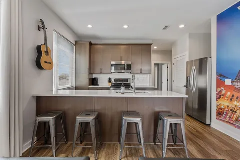 $389,900 | 1505 54th Avenue North, Unit 302, Nashville, TN 37209