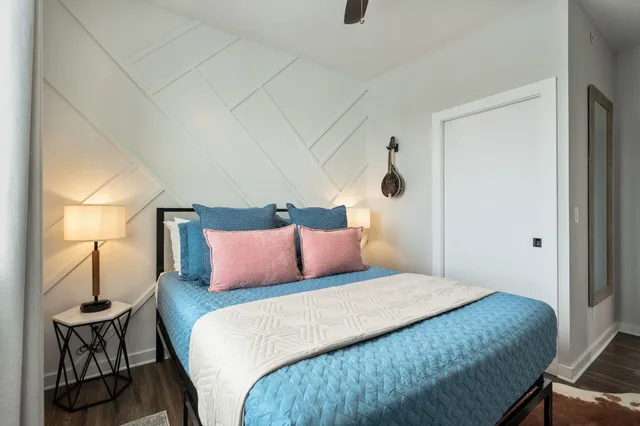 $389,900 | 1505 54th Avenue North, Unit 302, Nashville, TN 37209