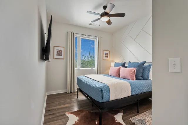 $389,900 | 1505 54th Avenue North, Unit 302, Nashville, TN 37209