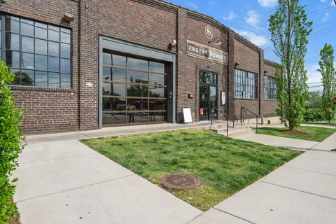 $389,900 | 1505 54th Avenue North, Unit 302, Nashville, TN 37209