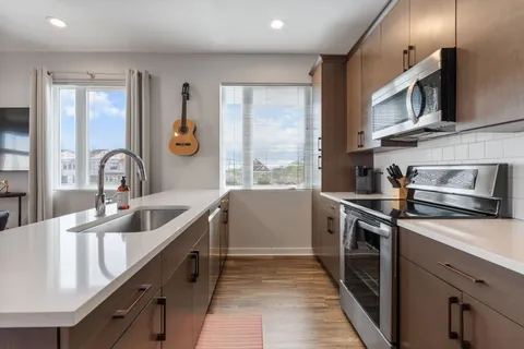 $389,900 | 1505 54th Avenue North, Unit 302, Nashville, TN 37209