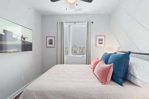 $389,900 | 1505 54th Avenue North, Unit 302, Nashville, TN 37209