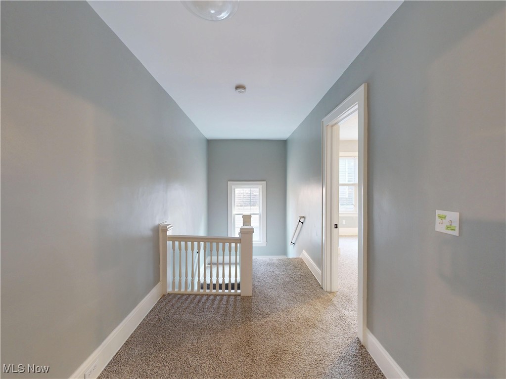 2832 Mayfield Road Cleveland, OH 44118 - Photo 19 of 46 Second floor hallway