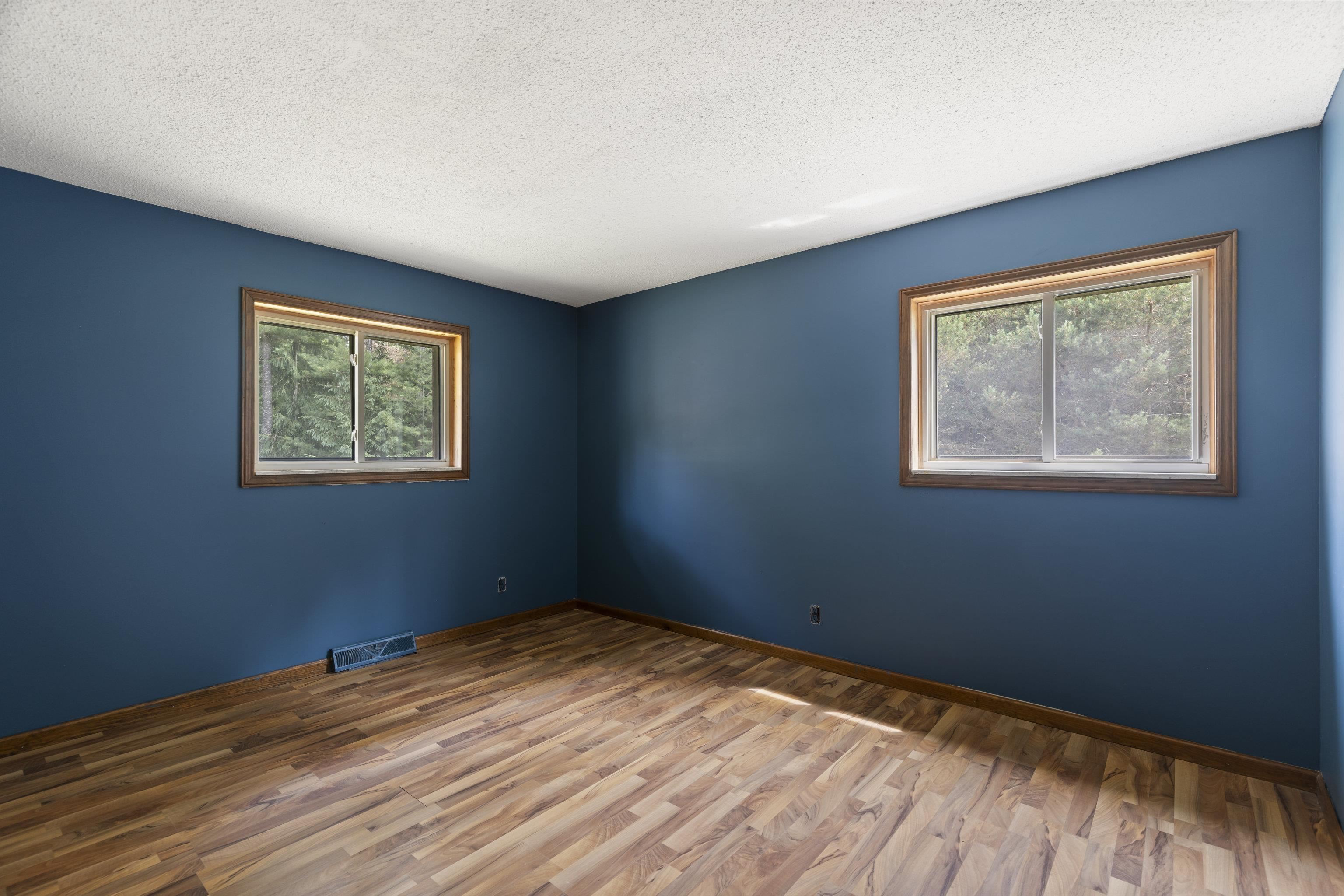 19603 Cinder Road Interlochen, MI 49643 - Photo 18 of 38