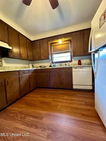 $174,900 | 172 Cherry Avenue, New Hebron, MS 39140