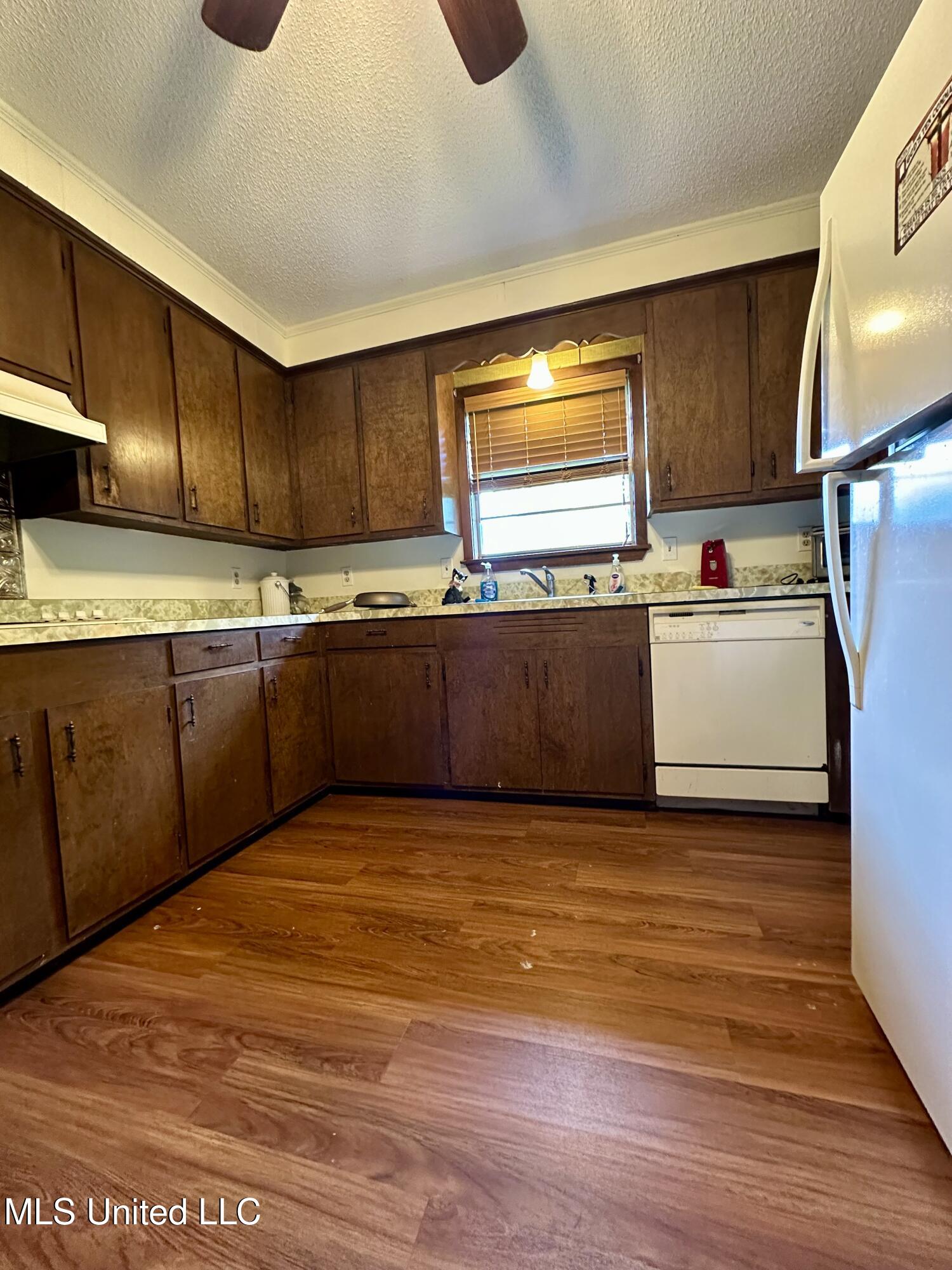 172 Cherry Avenue New Hebron, MS 39140 - Photo 12 of 26 IMG_3012