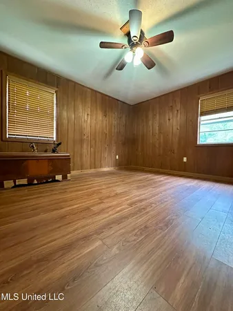 $174,900 | 172 Cherry Avenue, New Hebron, MS 39140