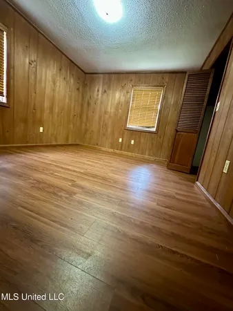 $174,900 | 172 Cherry Avenue, New Hebron, MS 39140