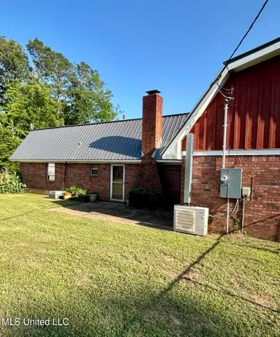 $174,900 | 172 Cherry Avenue, New Hebron, MS 39140