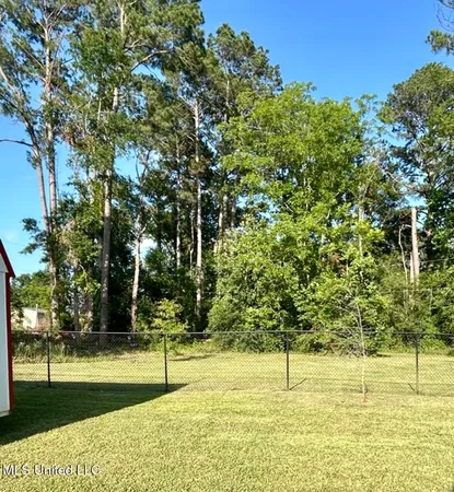 $174,900 | 172 Cherry Avenue, New Hebron, MS 39140