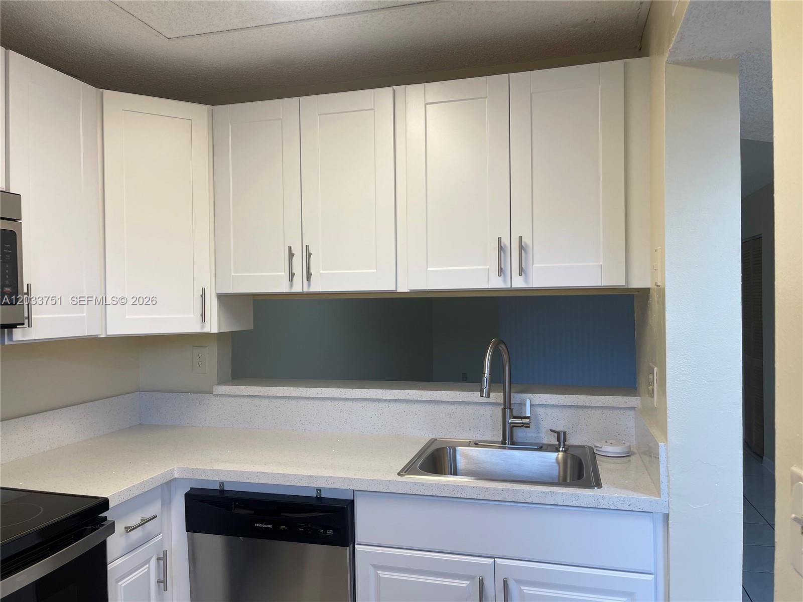 3252 Foxcroft Road, Unit 307 Miramar, FL 33025 - Photo 12 of 41
