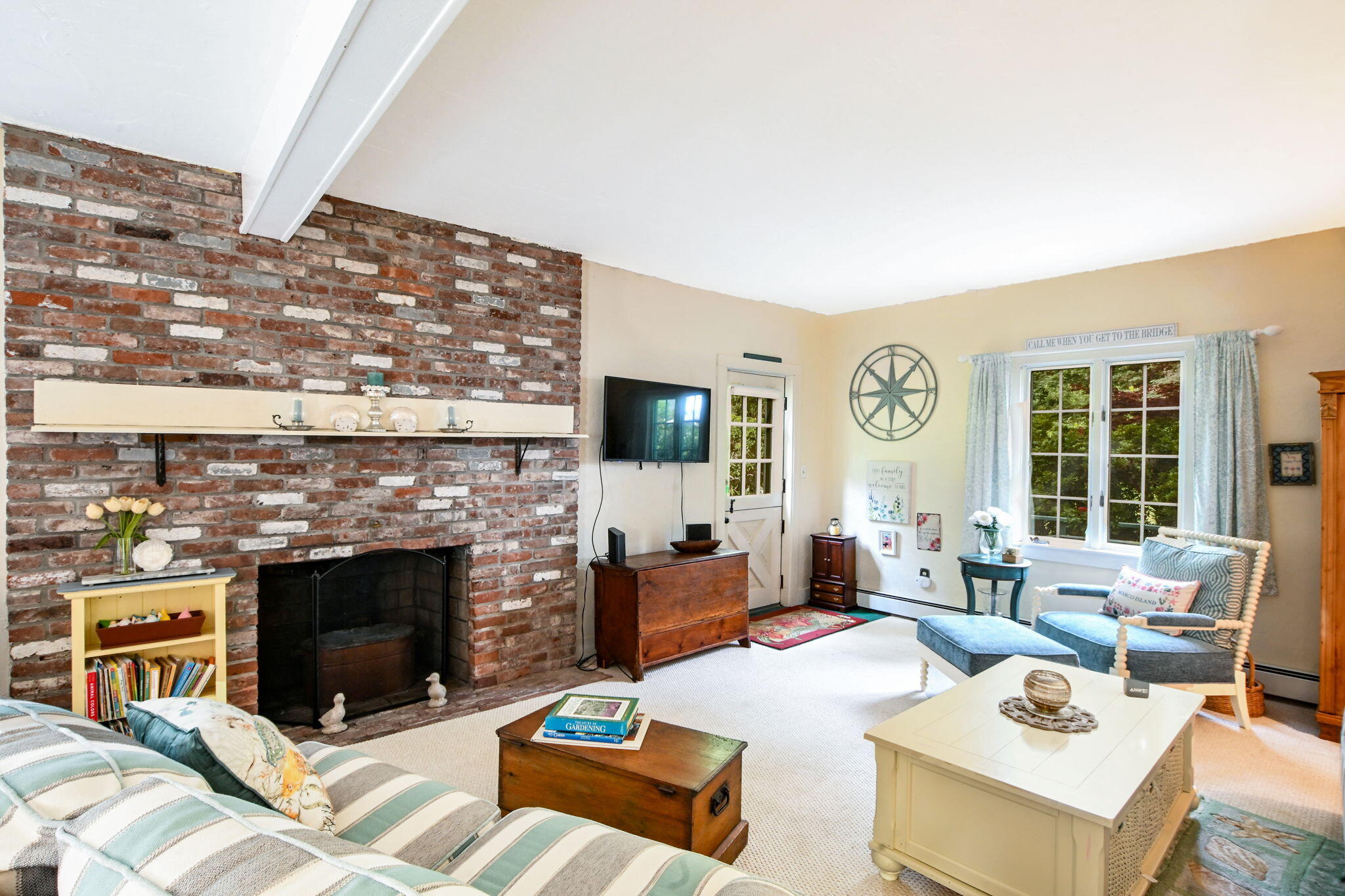 4 Evergreen Hill Road Bourne, MA 02532 - Photo 5 of 31 Living Room to Front Door