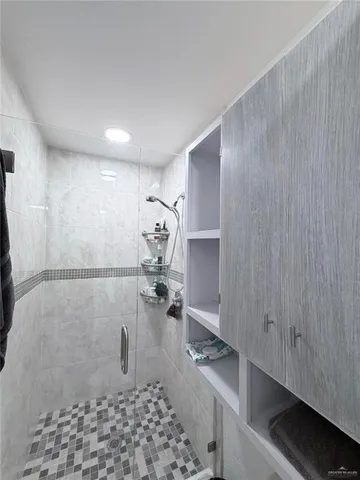 a view of a walk in closet