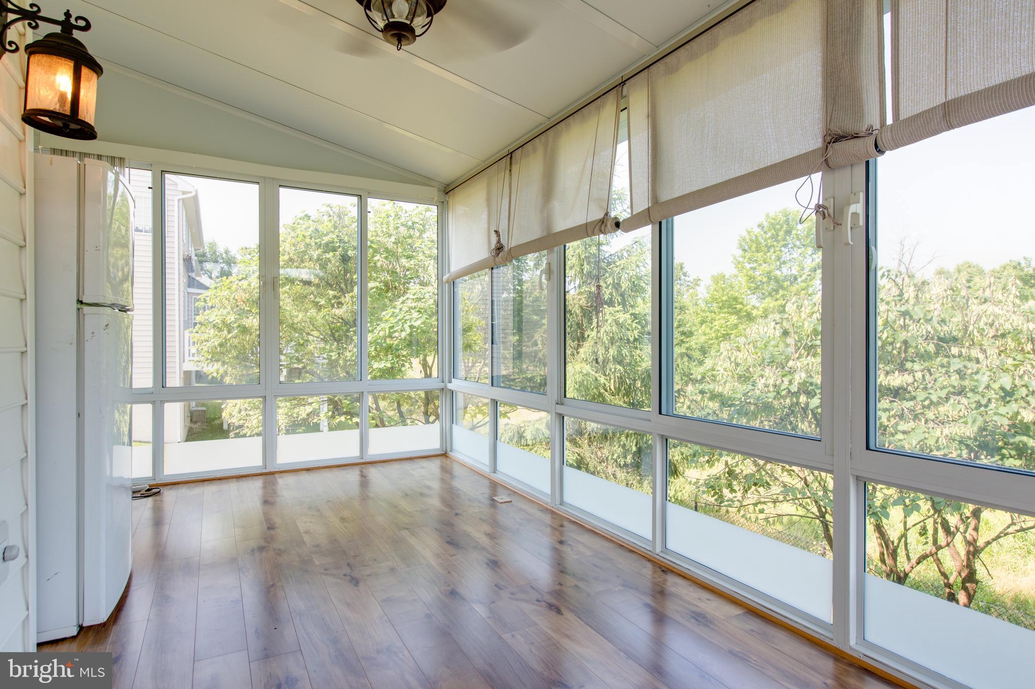2016 Myrtlewood Road Baltimore, MD 21209 - Photo 23 of 67 Sunroom