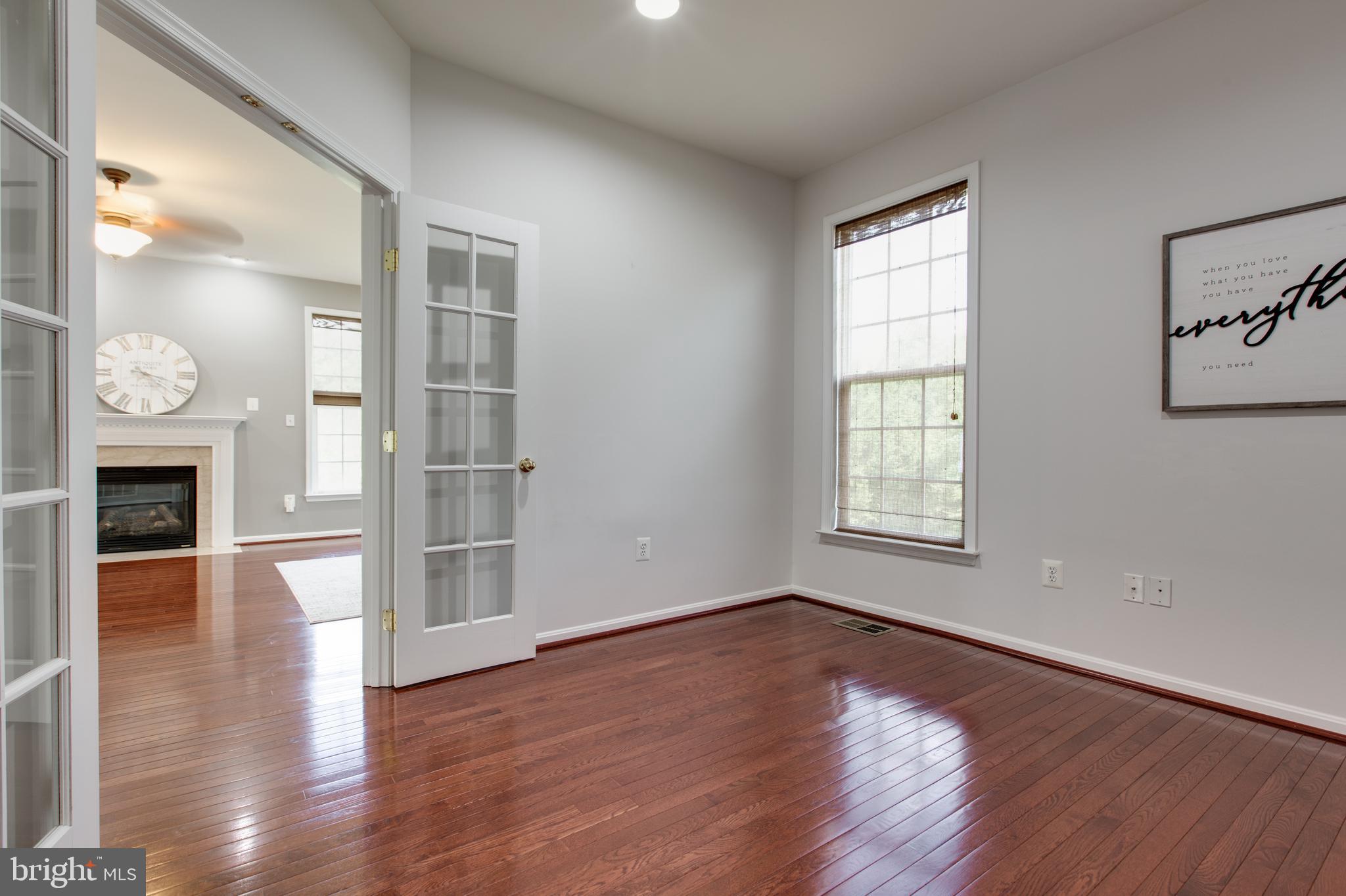 2016 Myrtlewood Road Baltimore, MD 21209 - Photo 31 of 67 Library or home office