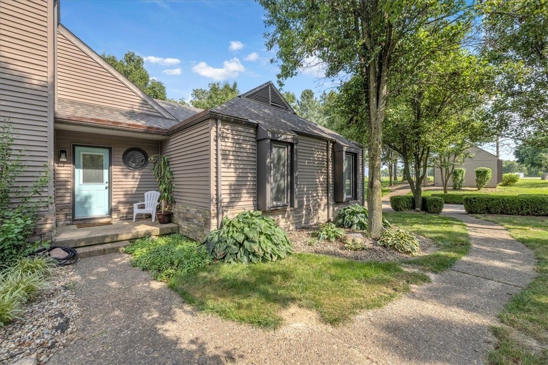 3278 Marble Point Decatur, IL 62521 - Photo 8 of 48 Gallery Image 8