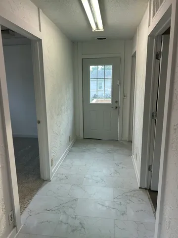 $63,000 | 117 North Vermilion Street, Potomac, IL 61865