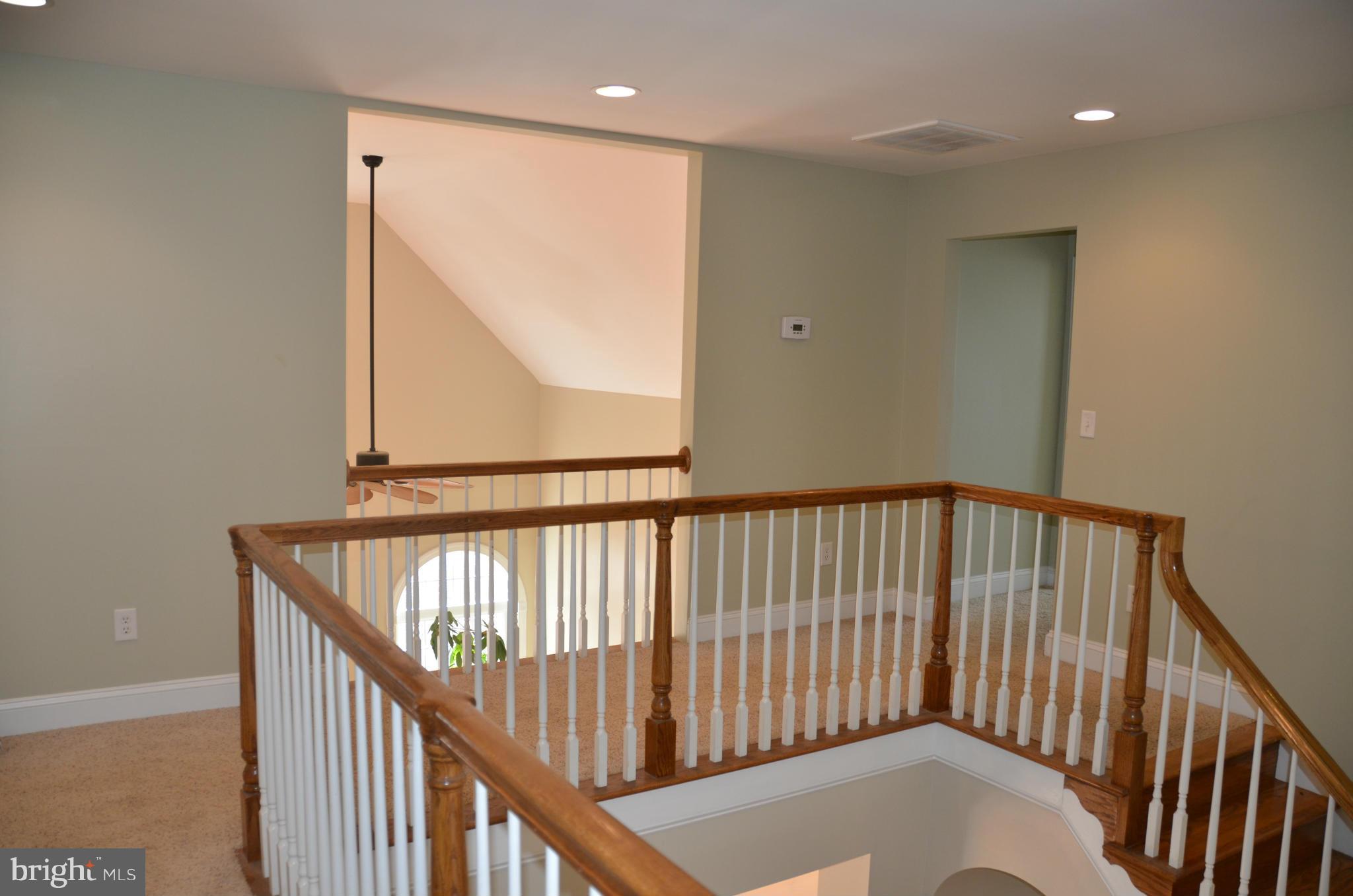 22322 Dragoon Road Lignum, VA 22726 - Photo 17 of 28 UPPER HALLWAY