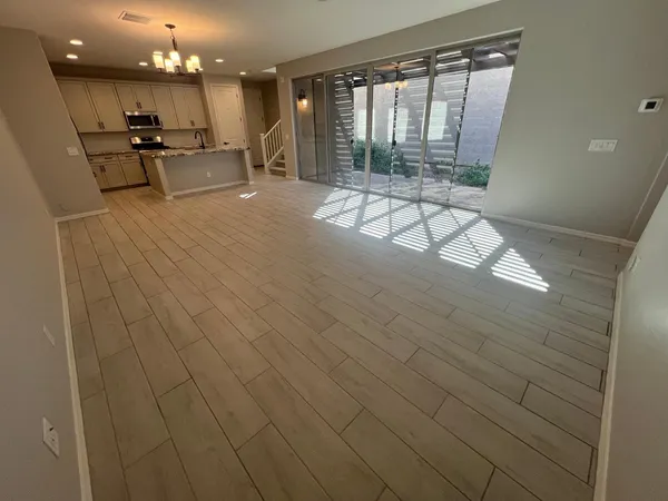 $2,600 | 4289 East Jones Street, Gilbert, AZ 85295