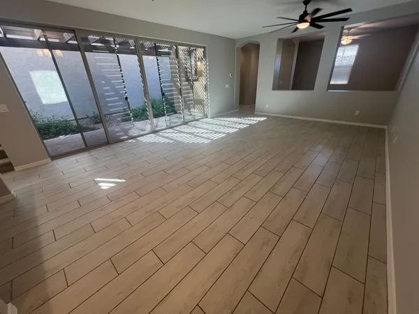 $2,600 | 4289 East Jones Street, Gilbert, AZ 85295