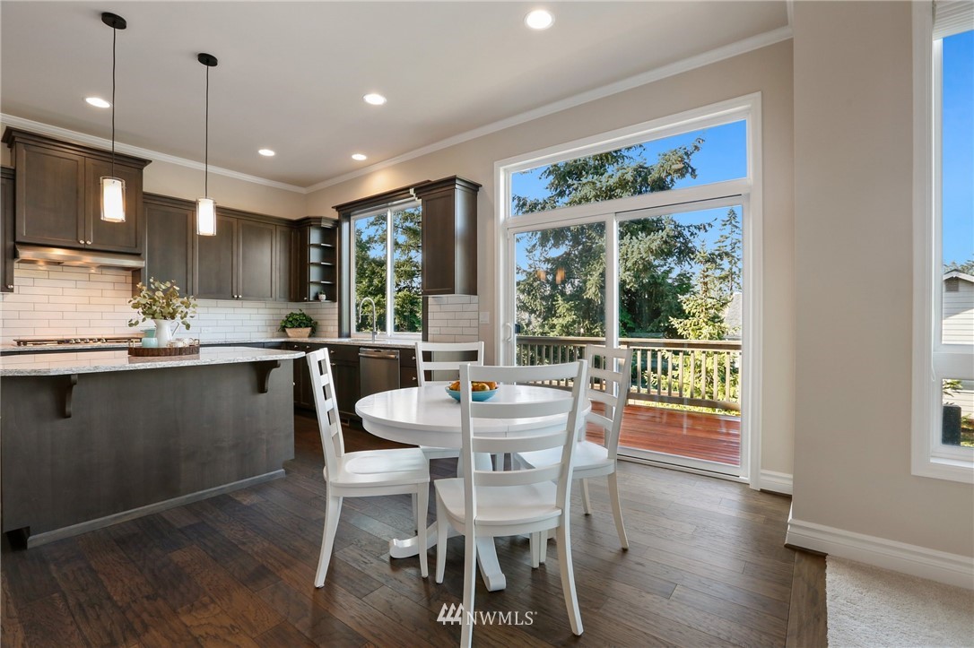 20217 85th Place Northeast Bothell, WA 98011 - Photo 11 of 39