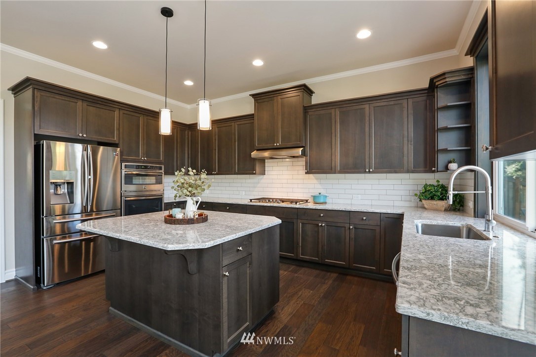 20217 85th Place Northeast Bothell, WA 98011 - Photo 15 of 39