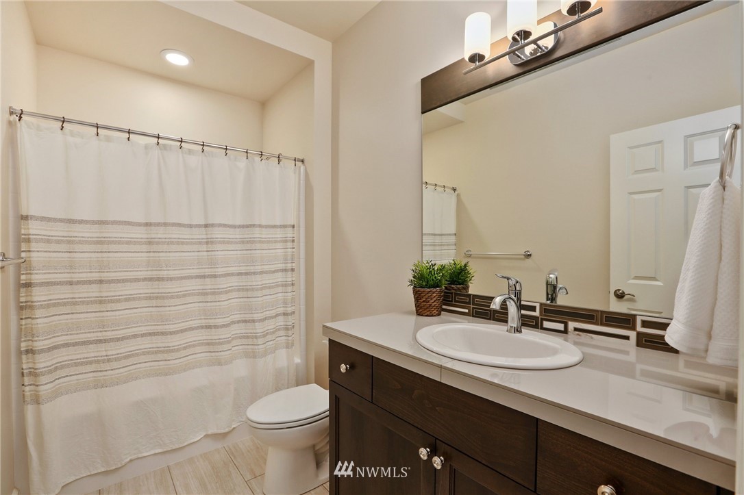 20217 85th Place Northeast Bothell, WA 98011 - Photo 18 of 39