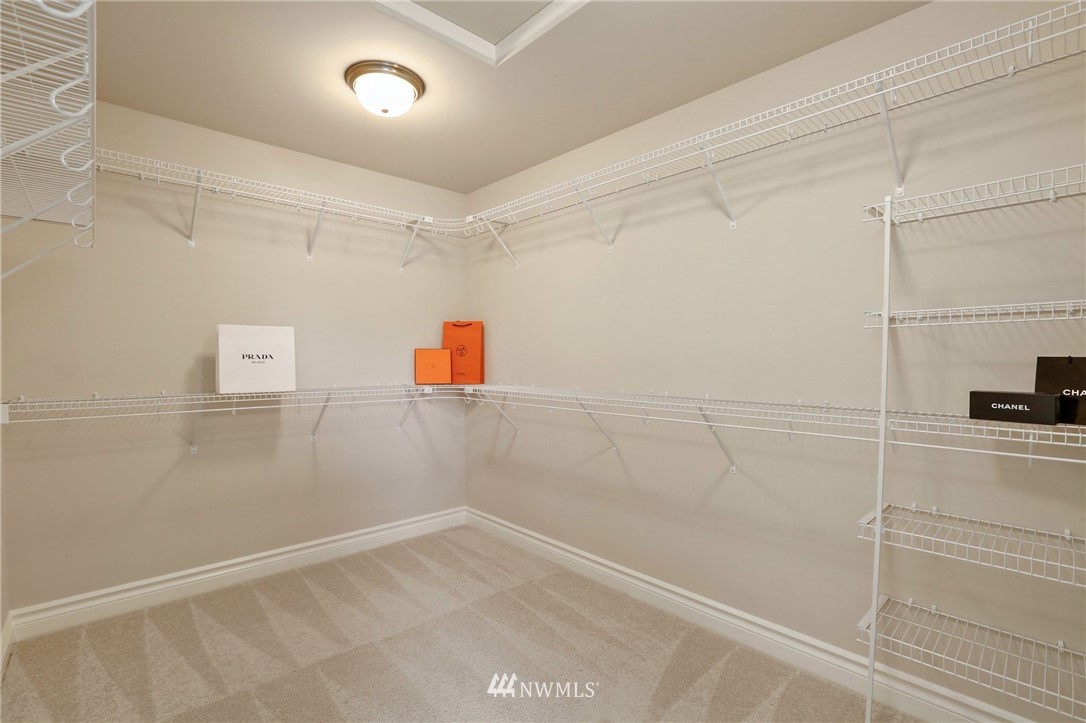 20217 85th Place Northeast Bothell, WA 98011 - Photo 25 of 39