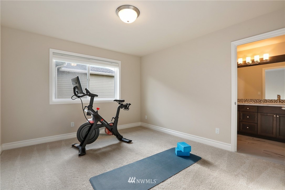 20217 85th Place Northeast Bothell, WA 98011 - Photo 30 of 39
