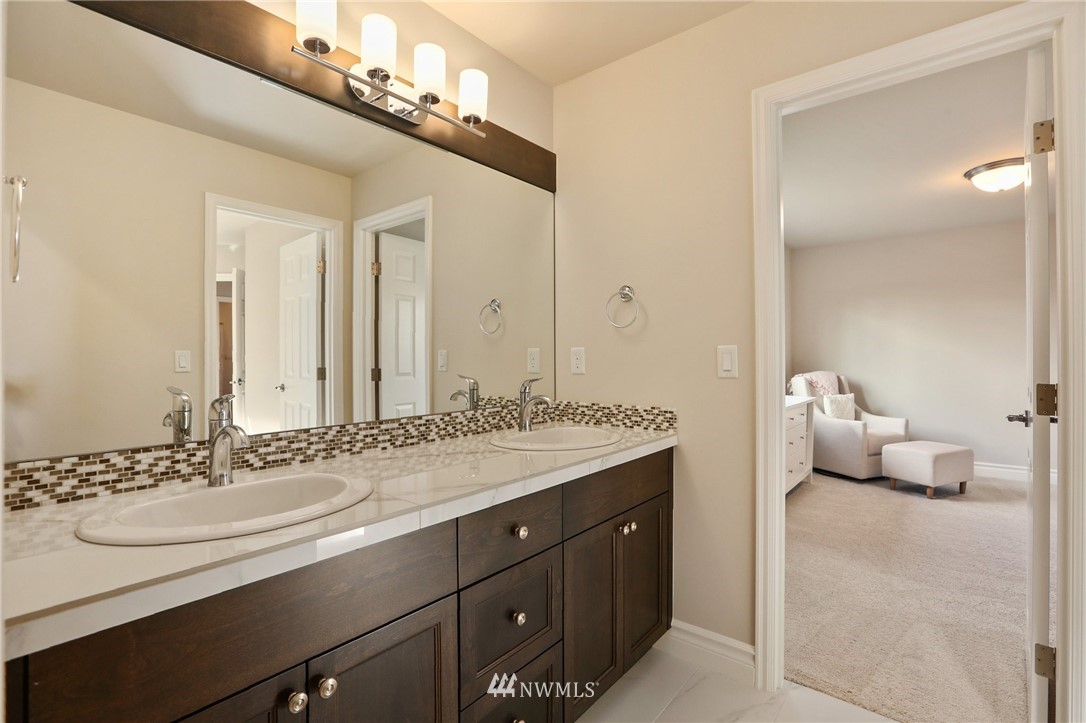 20217 85th Place Northeast Bothell, WA 98011 - Photo 31 of 39
