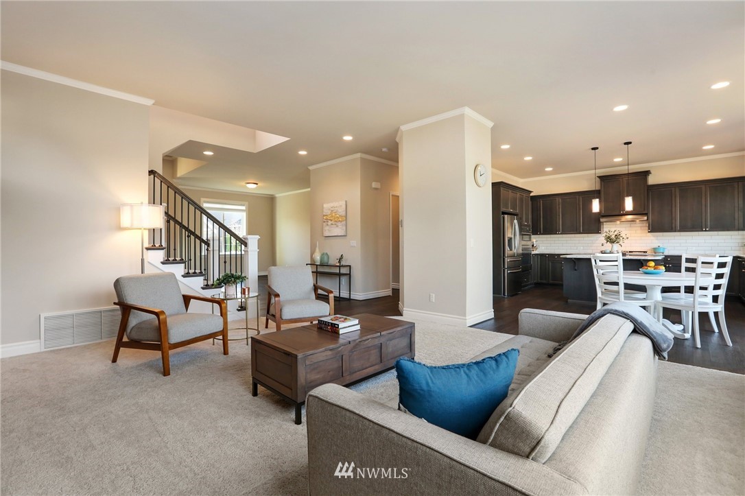 20217 85th Place Northeast Bothell, WA 98011 - Photo 10 of 39