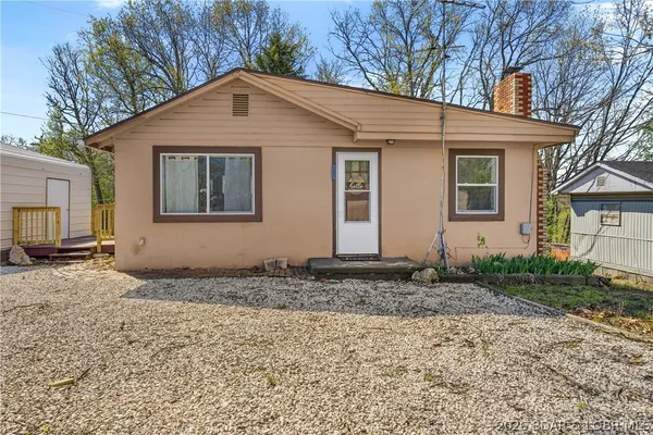 $144,900 | 212 Beachwood Drive, Sunrise Beach, MO 65079