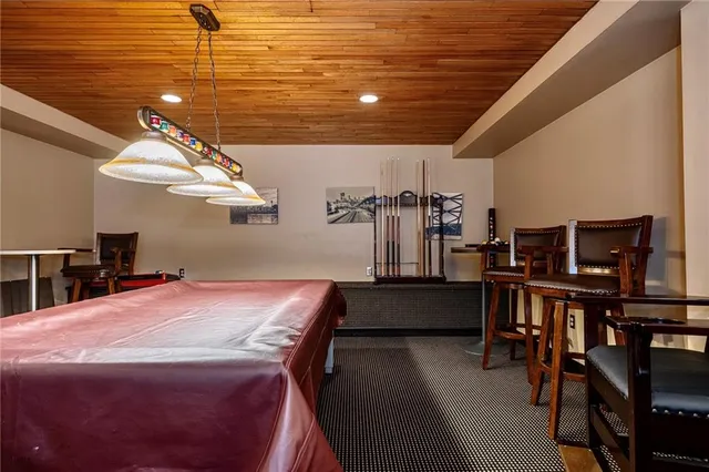 $410,000 | 320 Fort Duquesne Boulevard, Unit 19L, Pittsburgh, PA 15222