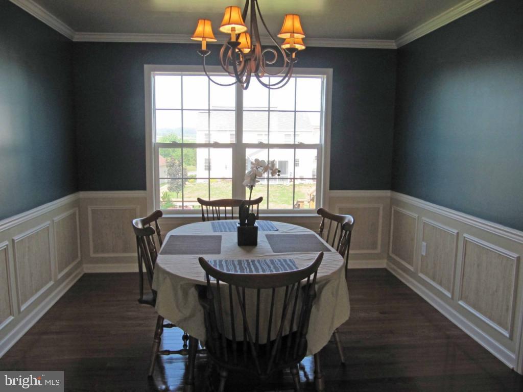 642 Hamaker Road Manheim, PA 17545 - Photo 6 of 16 Gallery Image 6