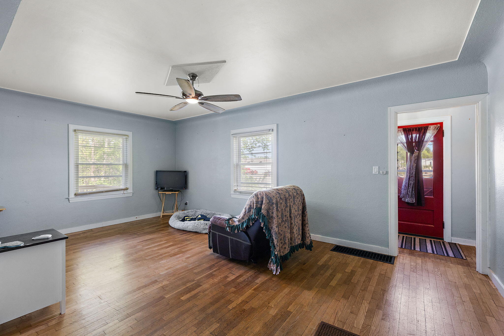 17270 Taft Road Spring Lake, MI 49456 - Photo 11 of 73 Living room