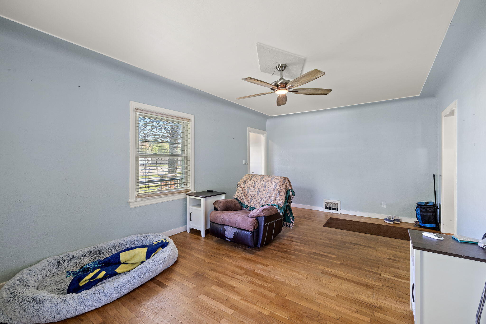 17270 Taft Road Spring Lake, MI 49456 - Photo 12 of 73 Living room