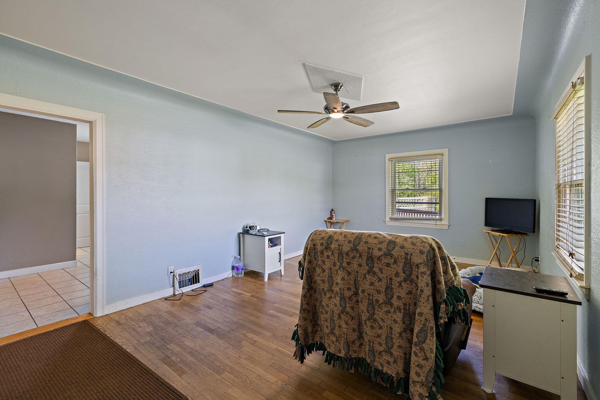 17270 Taft Road Spring Lake, MI 49456 - Photo 13 of 73 Living room