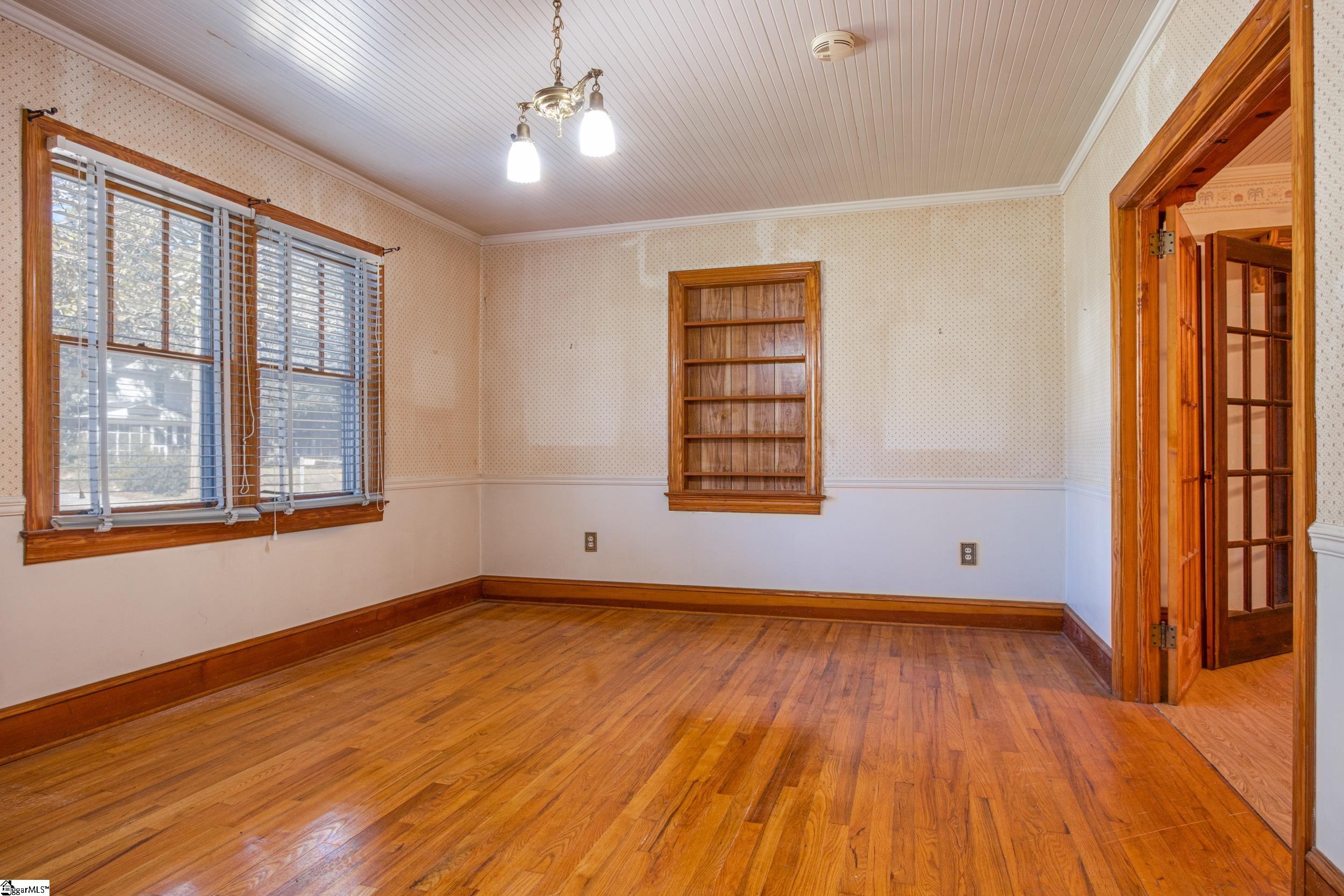 506 Musgrove Street Clinton, SC 29325 - Photo 2 of 35 Gallery Image 2