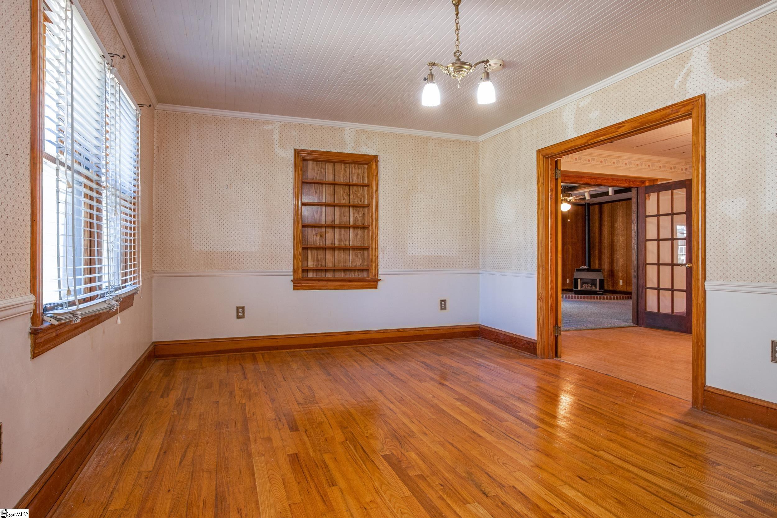 506 Musgrove Street Clinton, SC 29325 - Photo 8 of 35 Gallery Image 8