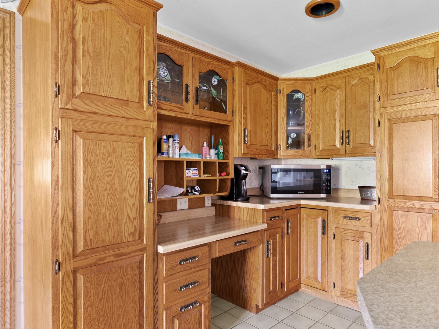W6336 Circle Drive Crivitz, WI 54114 - Photo 4 of 52 a kitchen with stainless steel appliances granite countertop a refrigerator and a stove top oven
