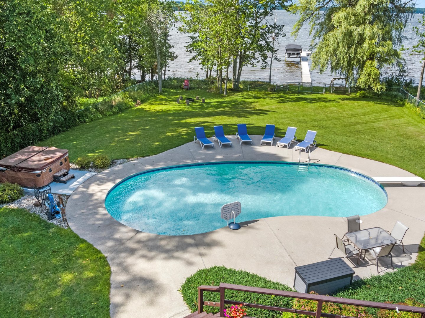 W6336 Circle Drive Crivitz, WI 54114 - Photo 47 of 52 a view of a backyard with a garden and entertaining space