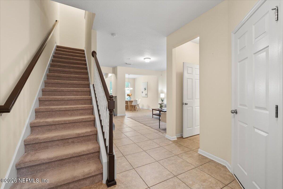 197 Paradas Place St. Augustine, FL 32092 - Photo 18 of 46 a view of an entryway