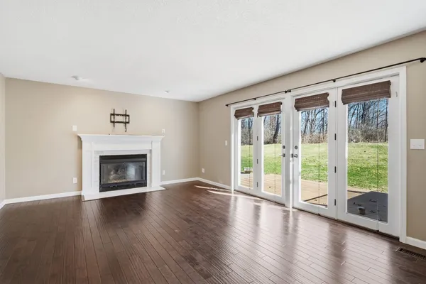 $529,900 | 25 Timber Ridge Drive, Coal Valley, IL 61240