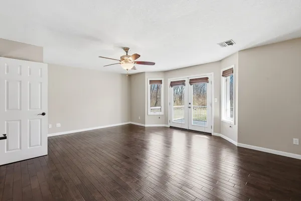$529,900 | 25 Timber Ridge Drive, Coal Valley, IL 61240