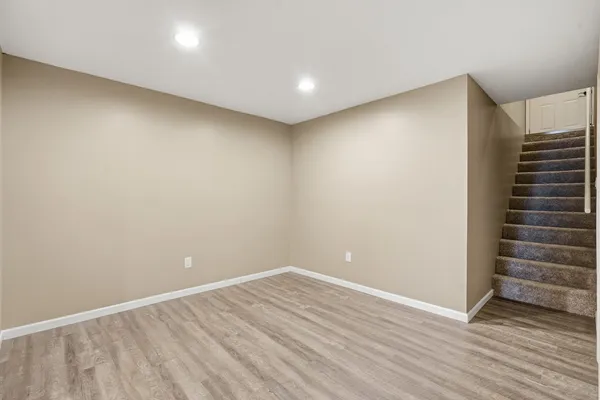 $529,900 | 25 Timber Ridge Drive, Coal Valley, IL 61240